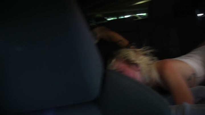 Dixielynnxxx - Getting A Bbc Threesome In A Shopping Mall Parking Lot